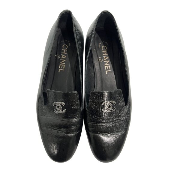 Chanel CC Logo Mocassins in Black - Picture 1 of 8